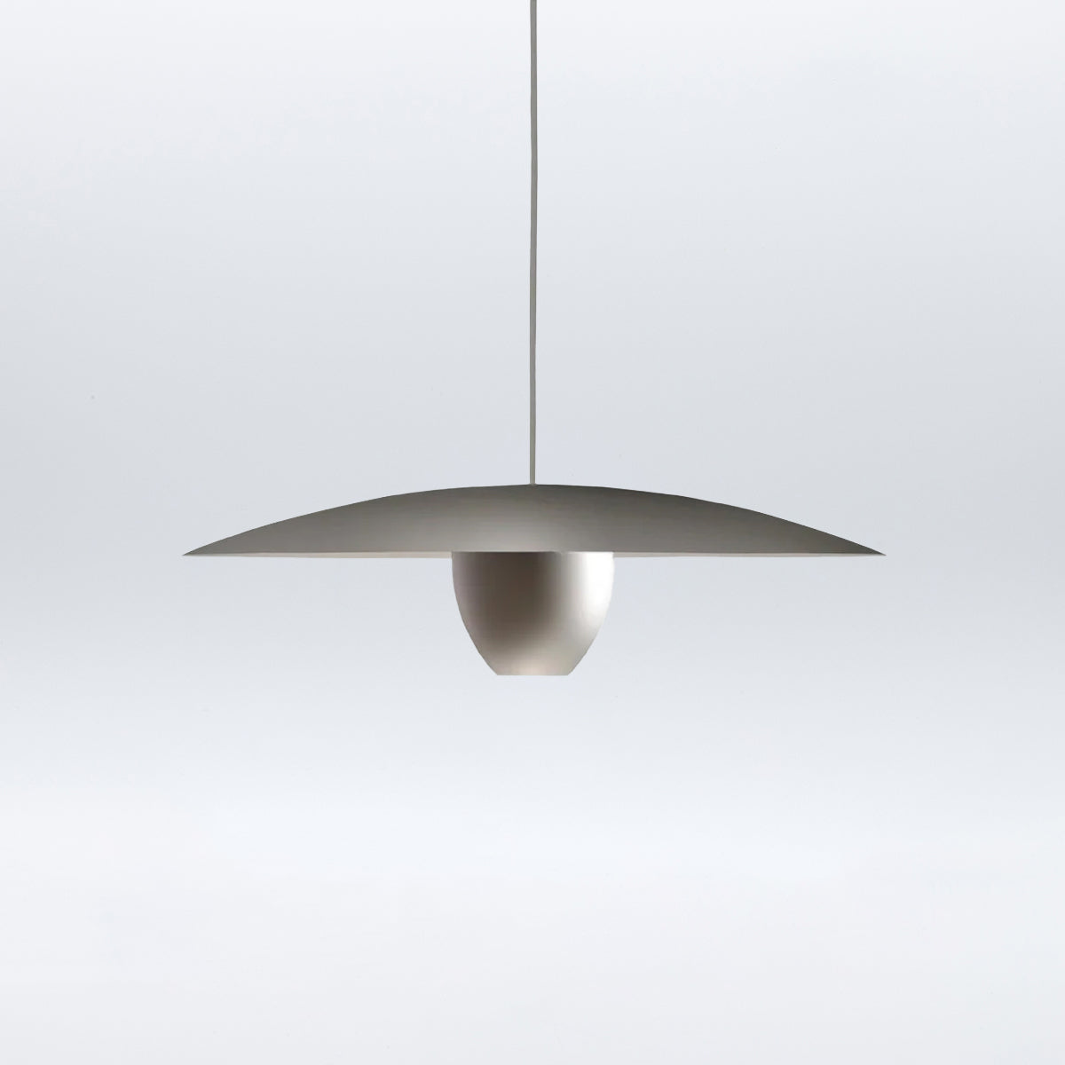 LAMPE ALAJMO | ŒUF SUR UNE ASSIETTE